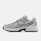 Women’s New Balance 740 Retro Trainers