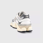 Unisex New Balance 9060 Lifestyle Trainers