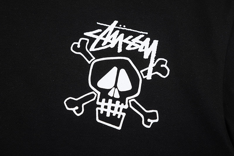 Retro Stussy Skull Crossbones Graphic T-Shirt