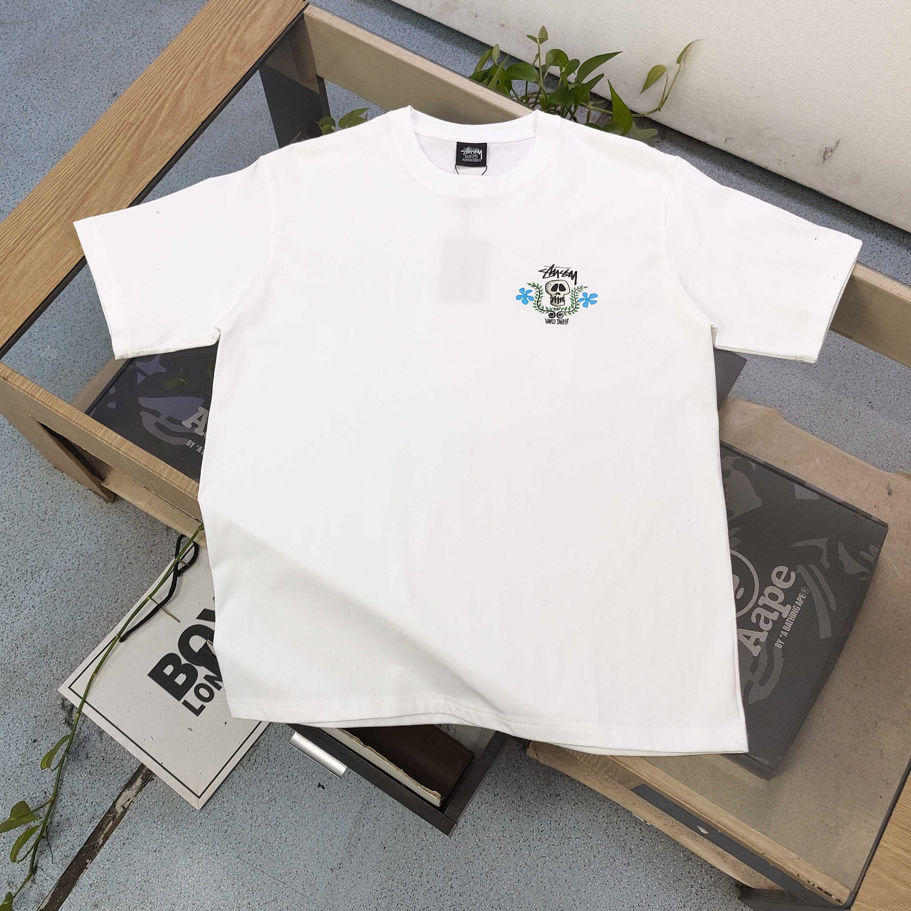 Oversized Stussy Floral Skull Graphic T-Shirt