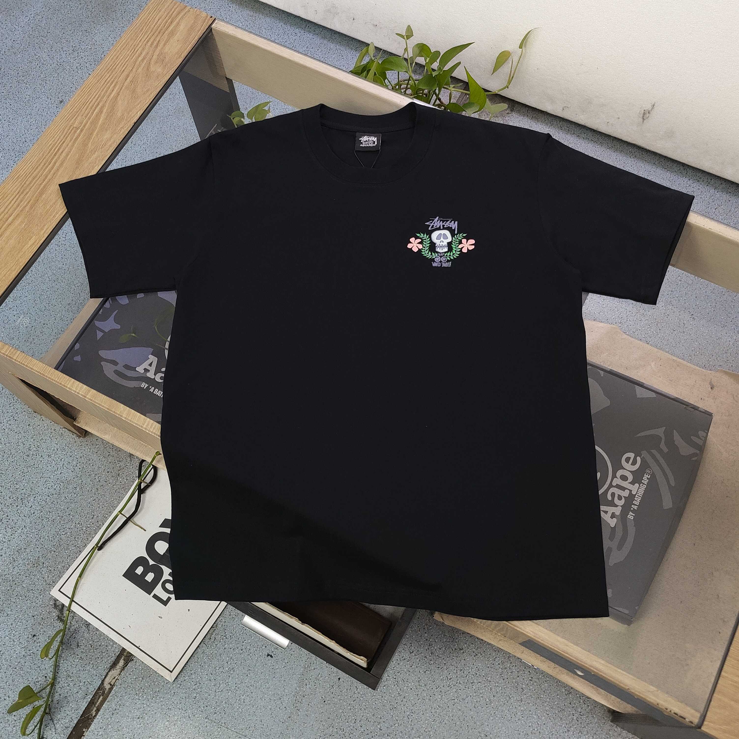 Oversized Stussy Floral Skull Graphic T-Shirt