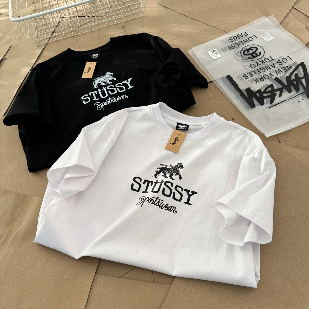 Streetwear Stussy Lion Crest Graphic T-Shirt